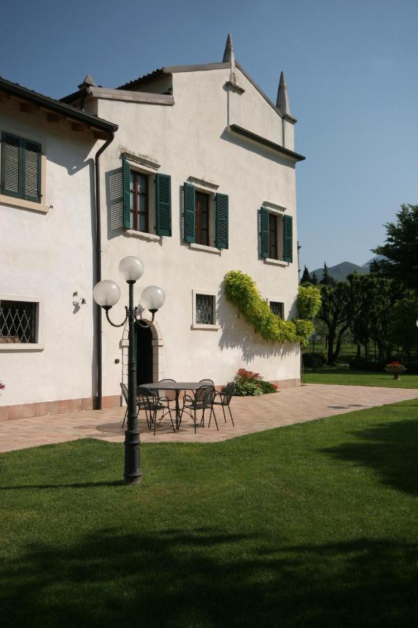 Villa Brignoli Rivalta di Brentino Buitenkant foto