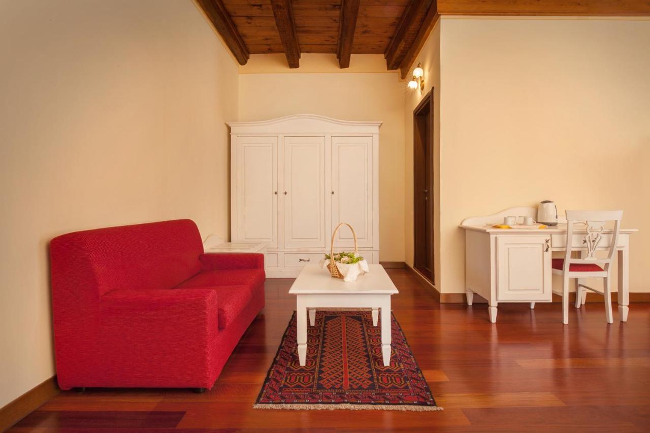 Villa Brignoli Rivalta di Brentino Buitenkant foto